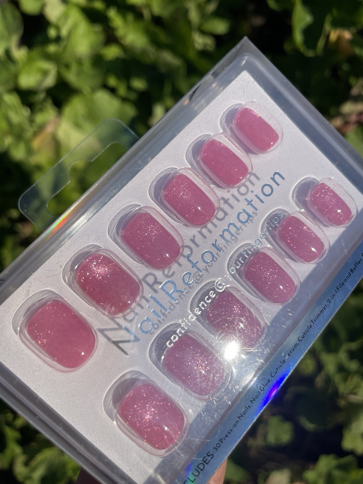Salon Quality Nail Reformation 30 Pieces Of Press On Nail S002 Pink Glittery