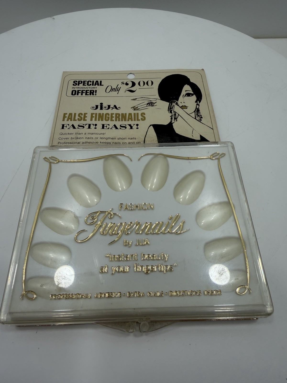 VINTAGE *NEW* 1960’s Jija False Fashion Pearl Fingernails
