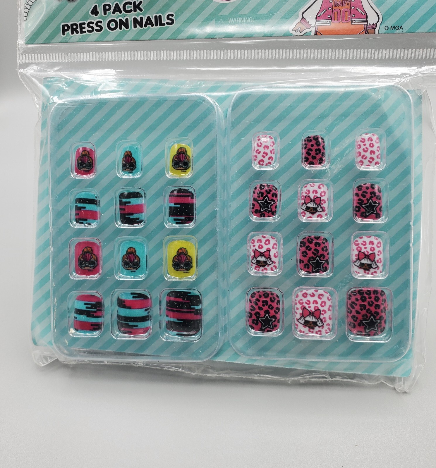 L.O.L. Suprise Nail Art Press On Kids Pink Red 4 Pack
