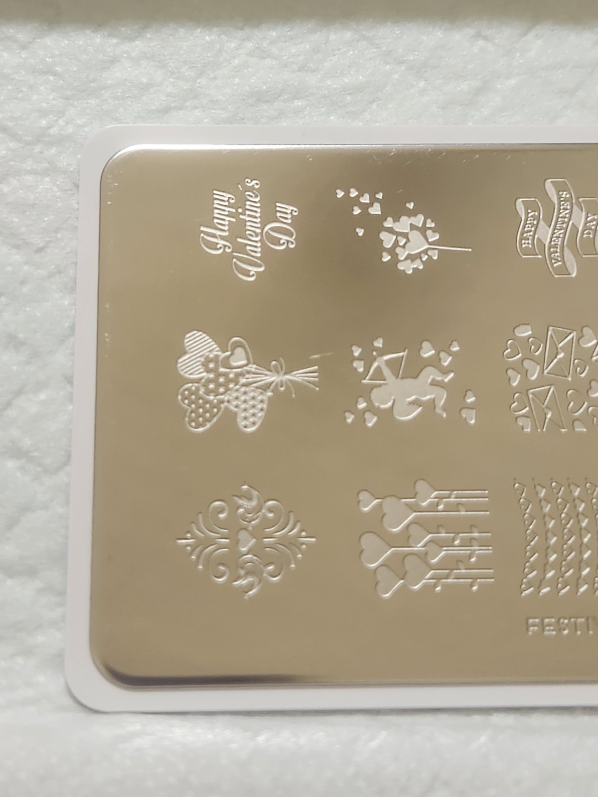 MoYou London Nail Stamping Plate – Festive 20 Valentine’s Day, Love