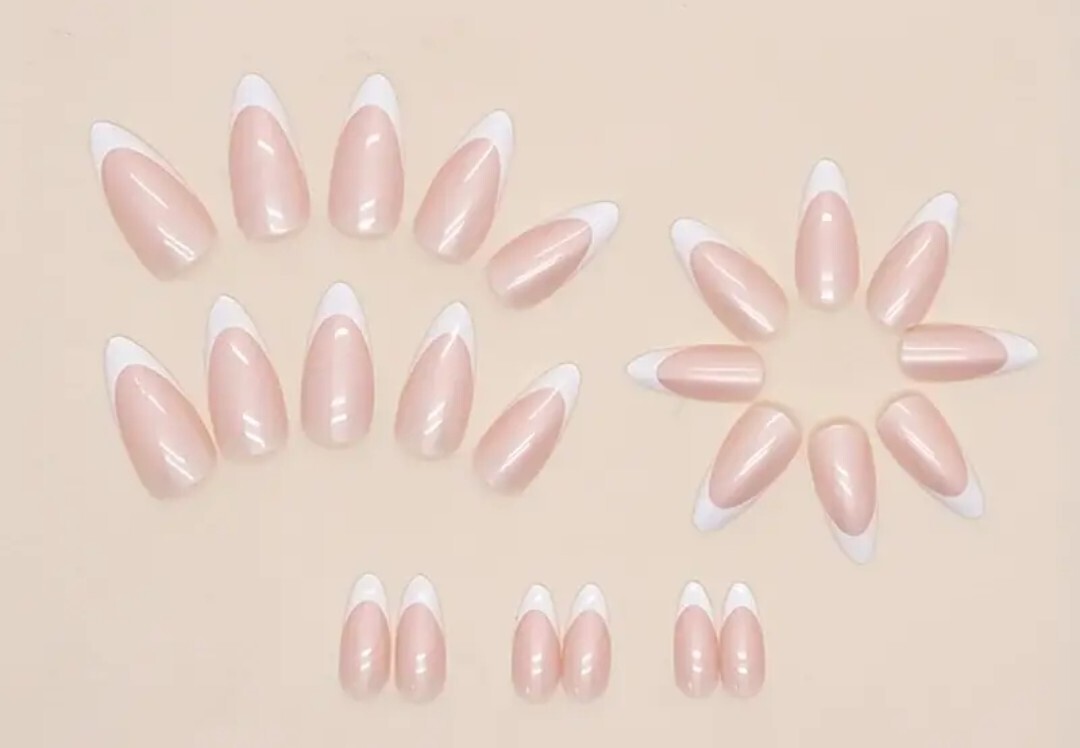 24pcs/set White French Tip Press On Nails Medium Almond Aurora Fake Nails Simple