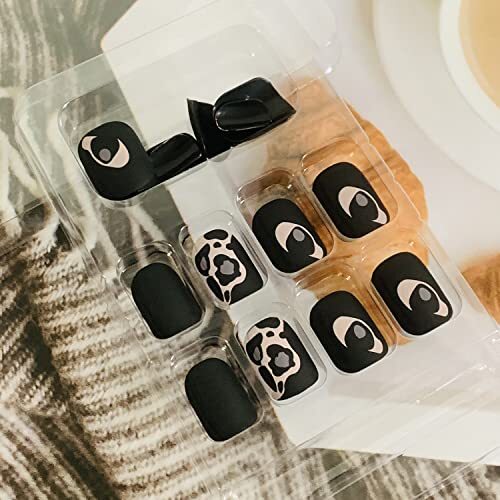 Press on Nails Short with Leopard Designs, 24Pcs Full Cover Reusable False