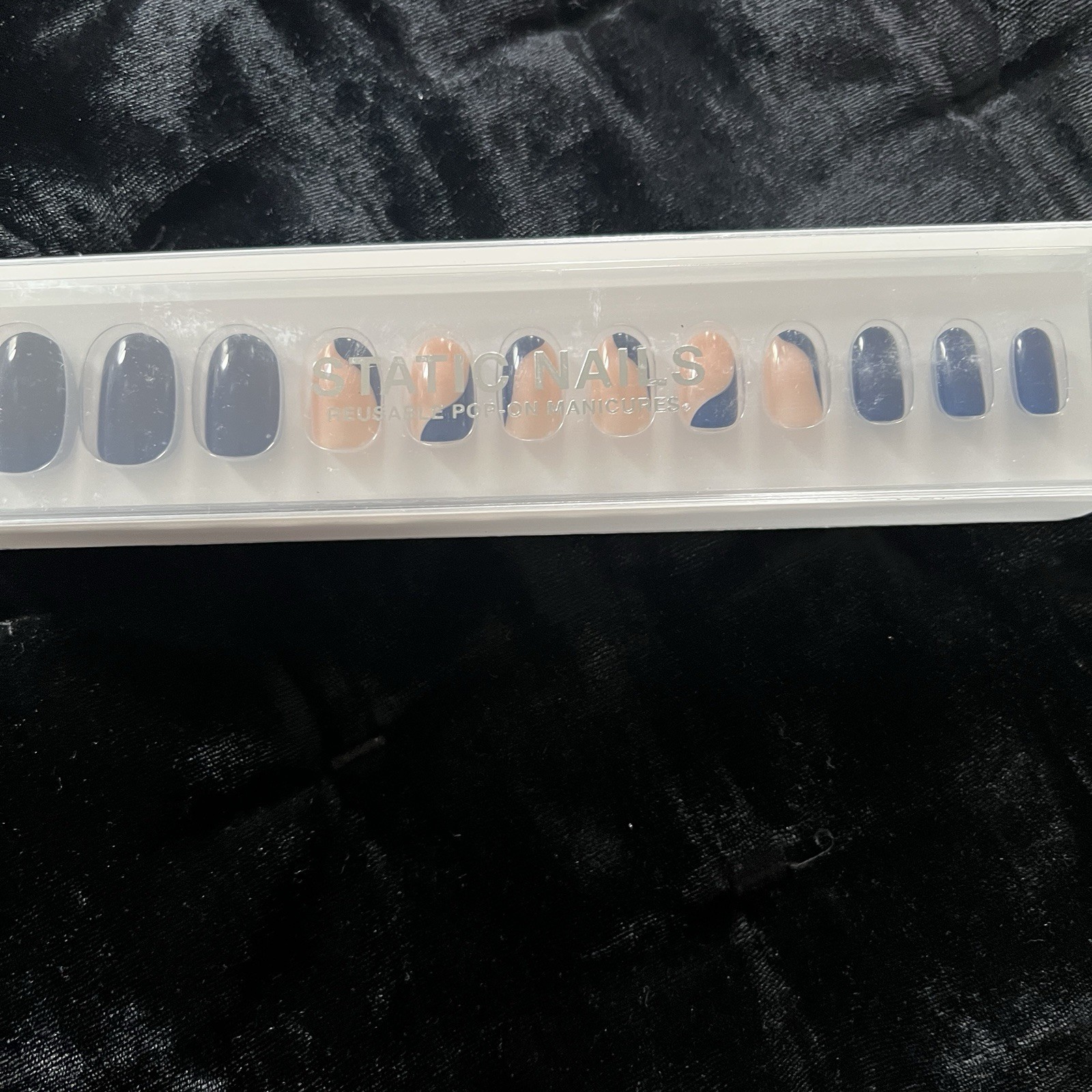 💅 Static Nails Front Row Round Reusable Pop-On Manicure New In Box