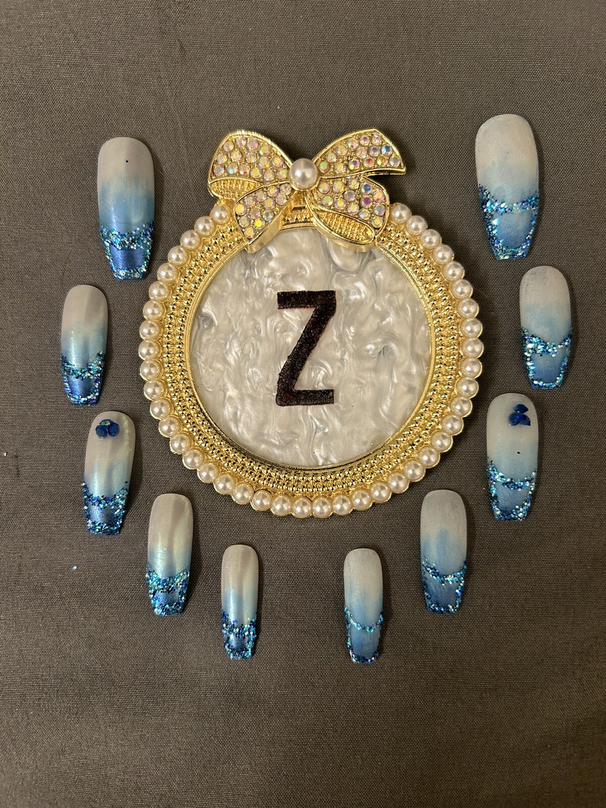 Z NAILZ! Gorgeous Set Of Handmade Blue Ombre’ L. Coffin W/glitter Press On Nails