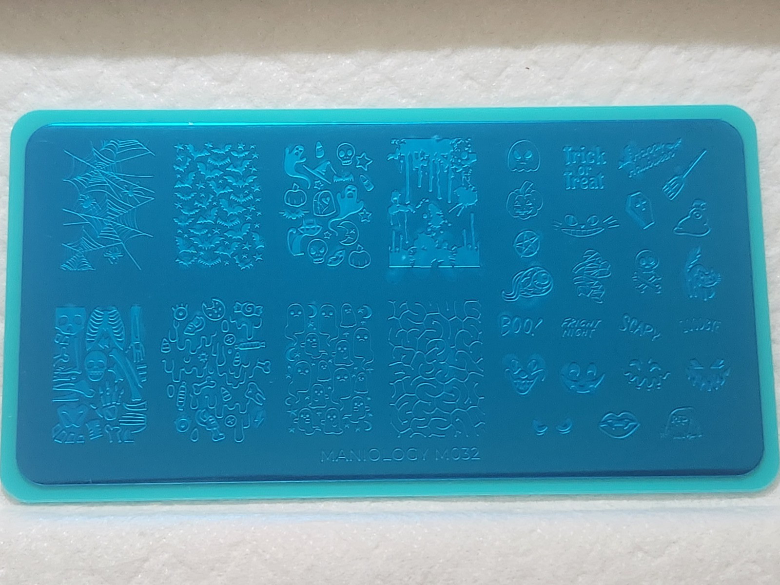 Maniology Nail Stamping Plate – M032 Halloween: Fright Night