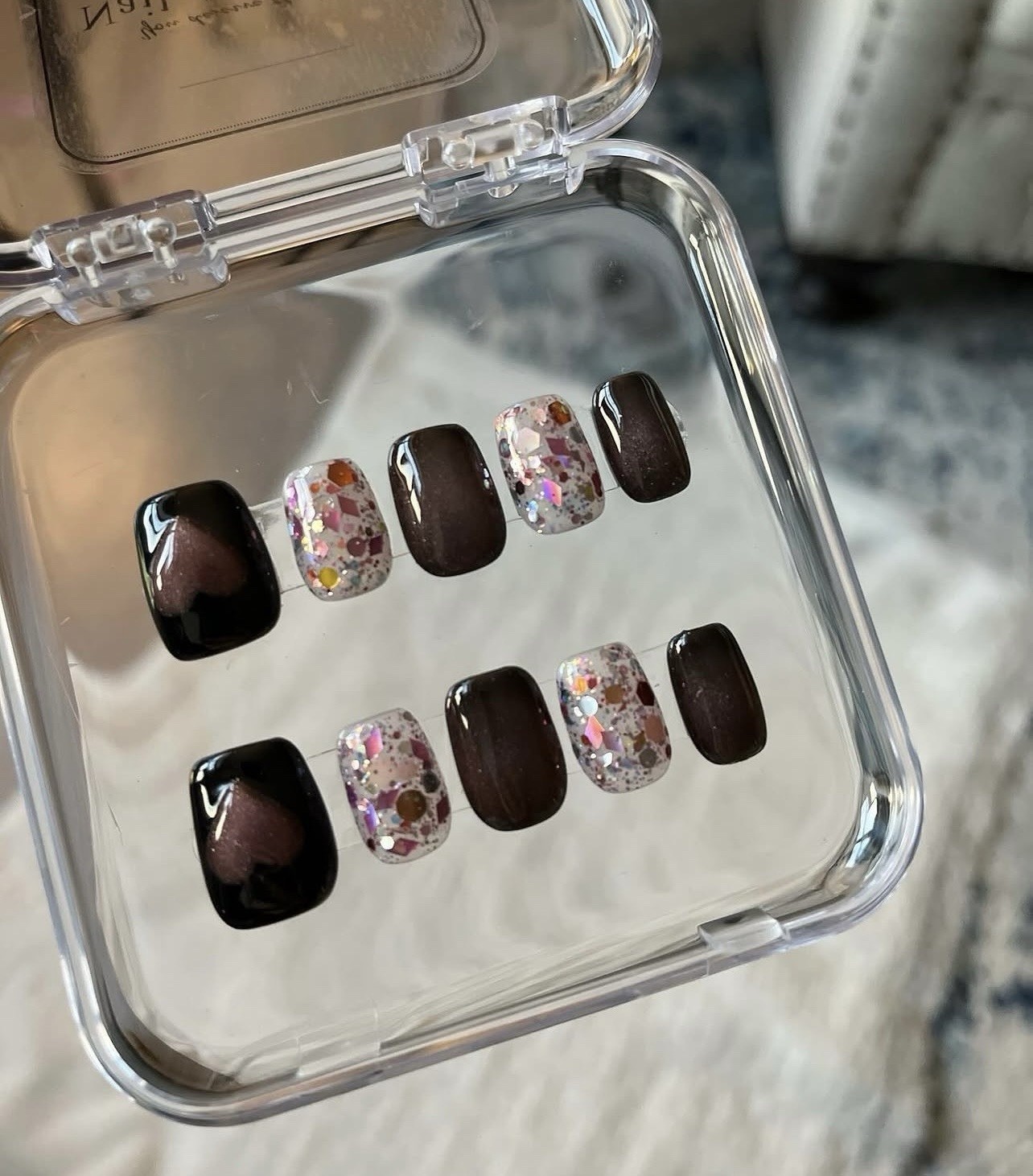 Short Square Press-On Nails Set, Multicolor Shiny Full Cover Pre-Designed Heart