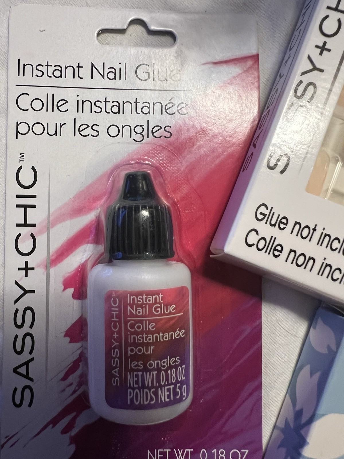Variety Of Artificial Fingernails With Free Nail Glue