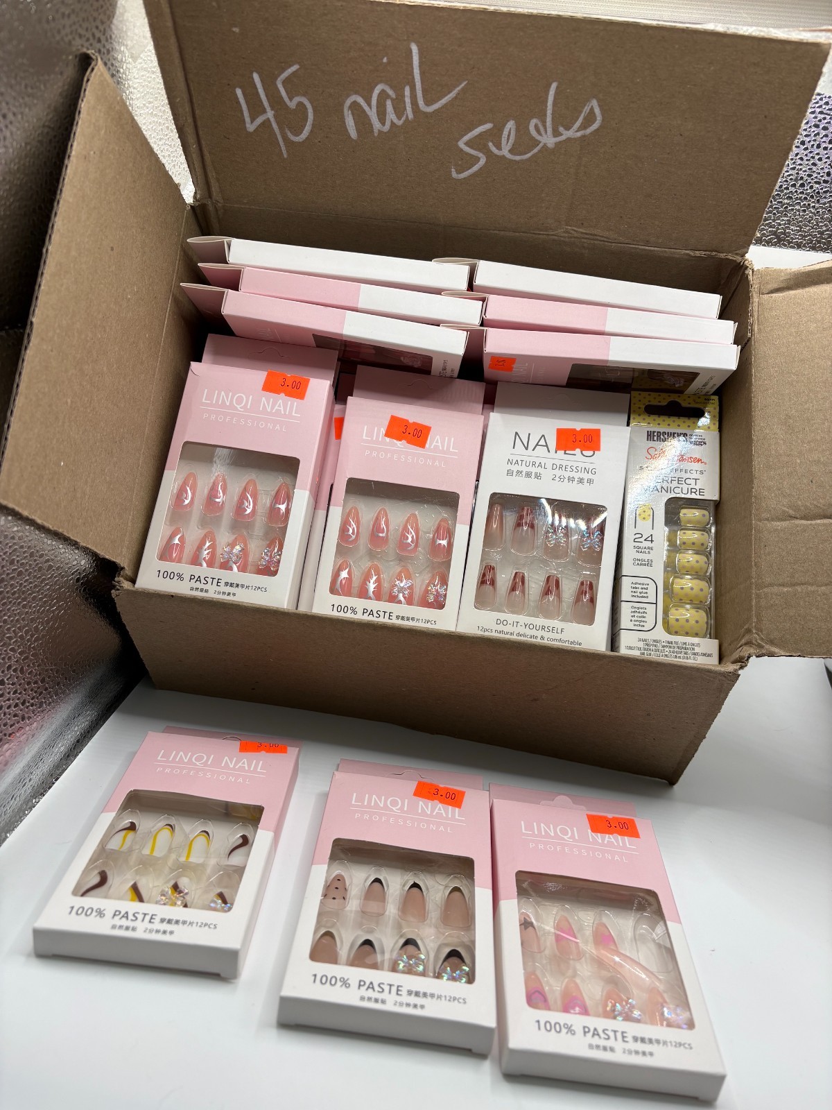 Fingernail Paste On Kits. 12 Nails to the kit. BUNDLE of 45 Kits. RESELLERS