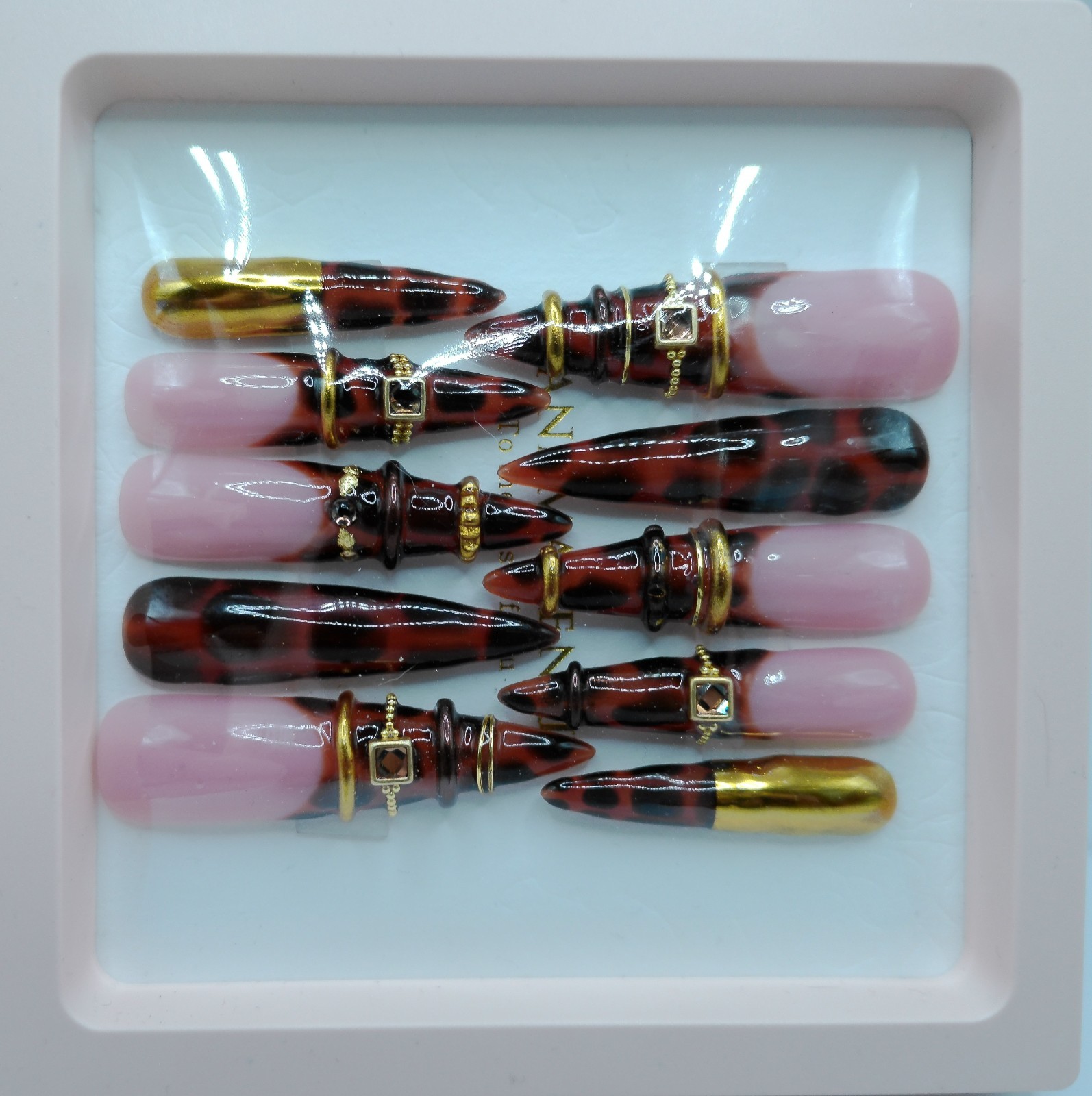 XXXLong Stiletto Tortoise Shell Bangle Press-On Nails – Medium Size