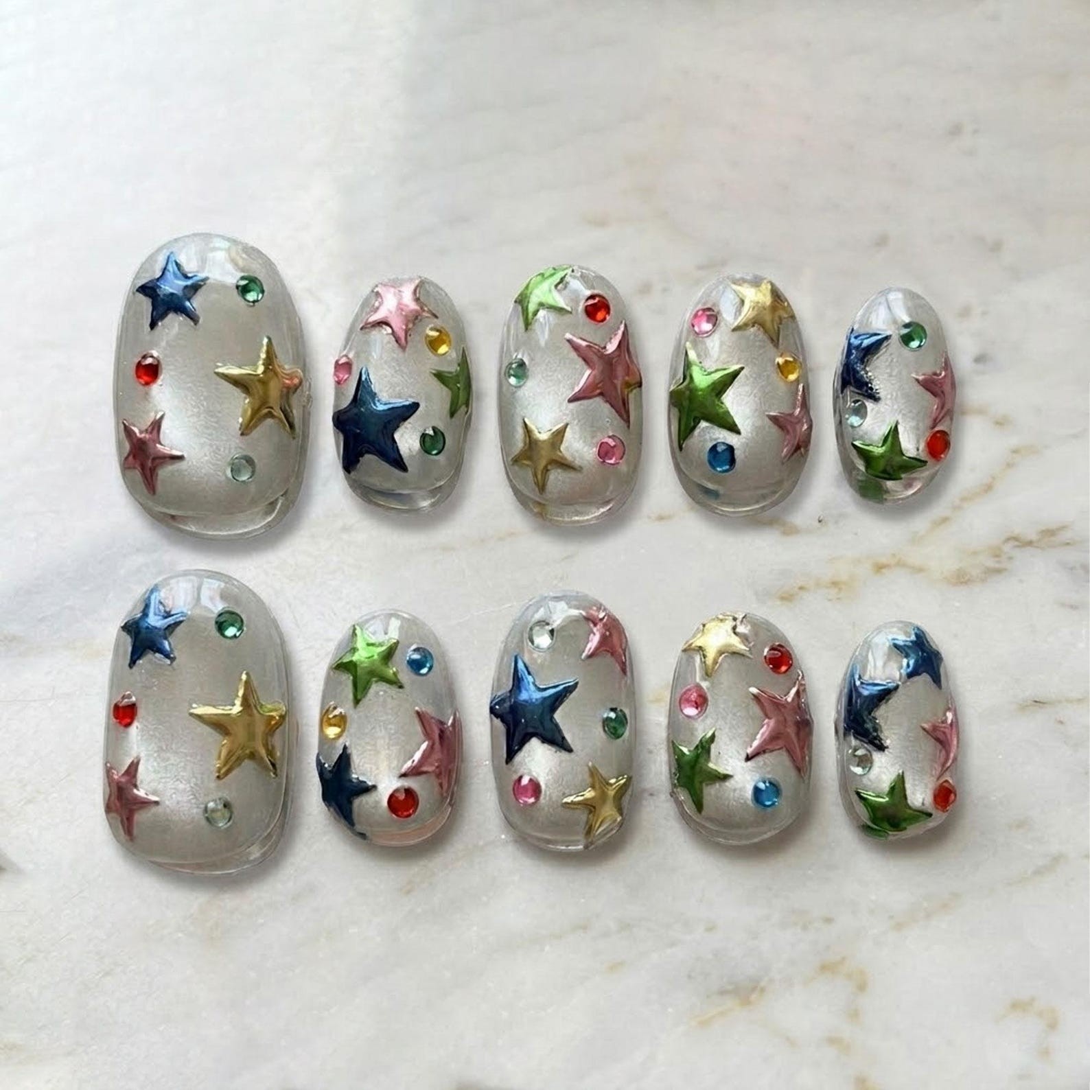 Handmade Clear Aurora 3D Colorful Star Rhinestone Medium Round Press on Nails