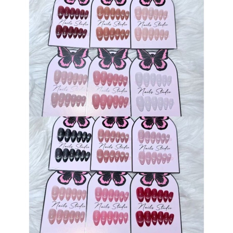 40 Pieces of Glossy Fake Nails – Short Ballet Nail Tips | Mixed with 6 Colors