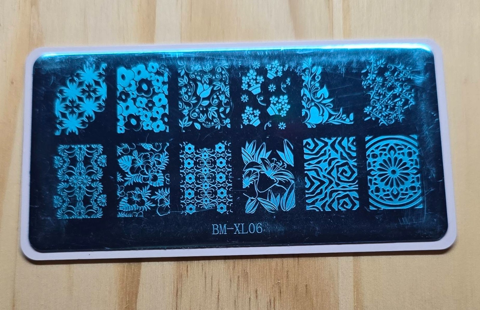 VINTAGE Bundle Monster Maniology B.M.C Nail Stamp Plates BM-XL10 BM-XL25 HTF