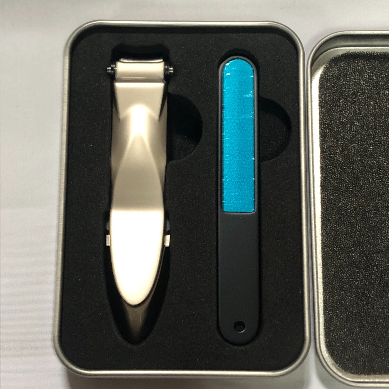 Stainless steel high-grade nail clippers nail files and cases 2 piece set JP NEW