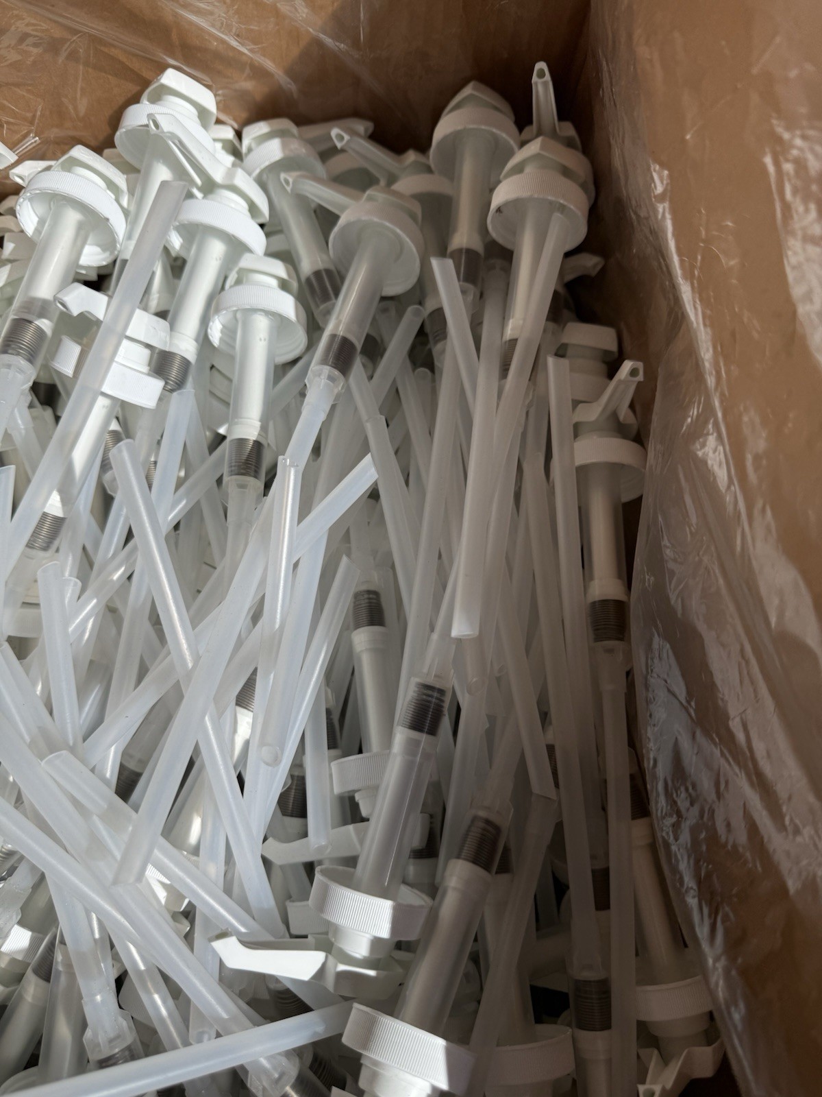 500 pcs 1 Inch Neck Dispensing Pump-Shampoo, Conditioner Bottle Pump Dispenser