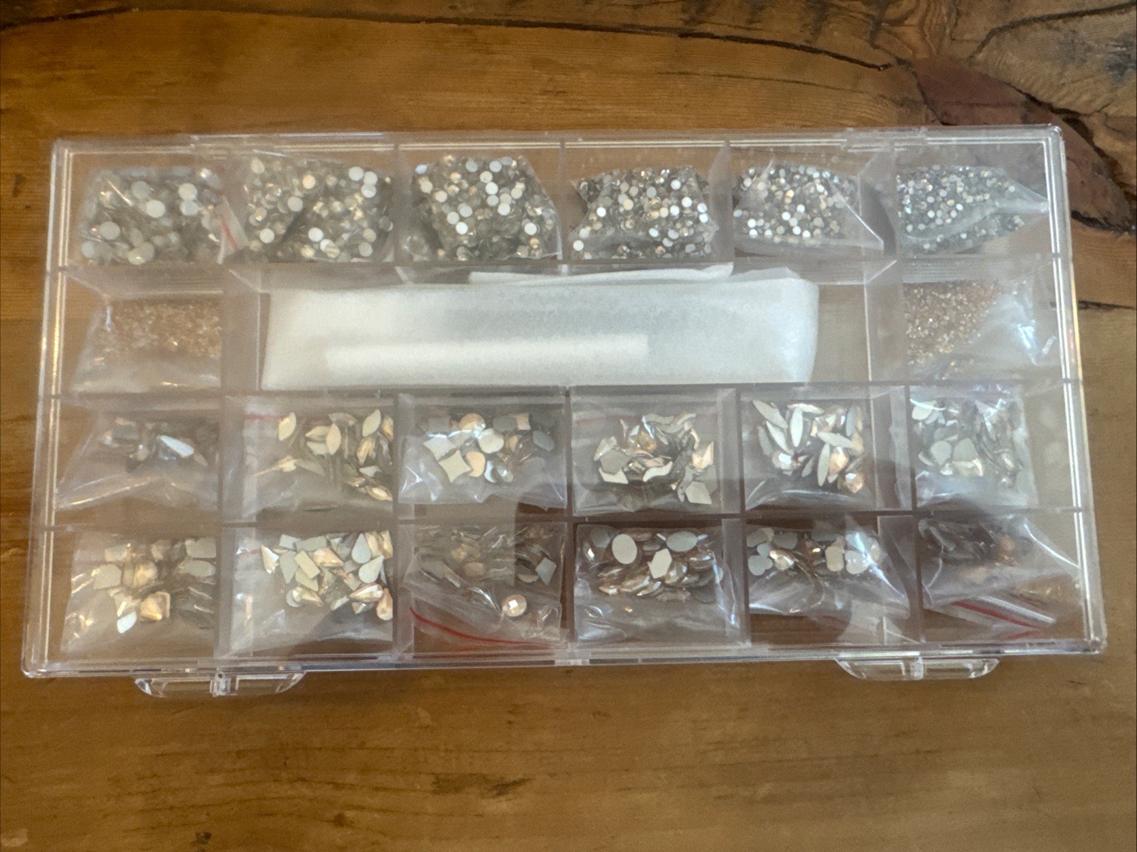 Tatiwoo Gold Nail Crystals Kit Champaign Over A Dozen Different Designs
