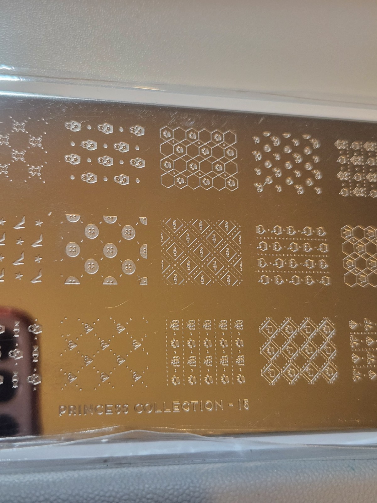 MoYou London Nail Stamping Plate – Princess Collection 15 – Small nail friendly