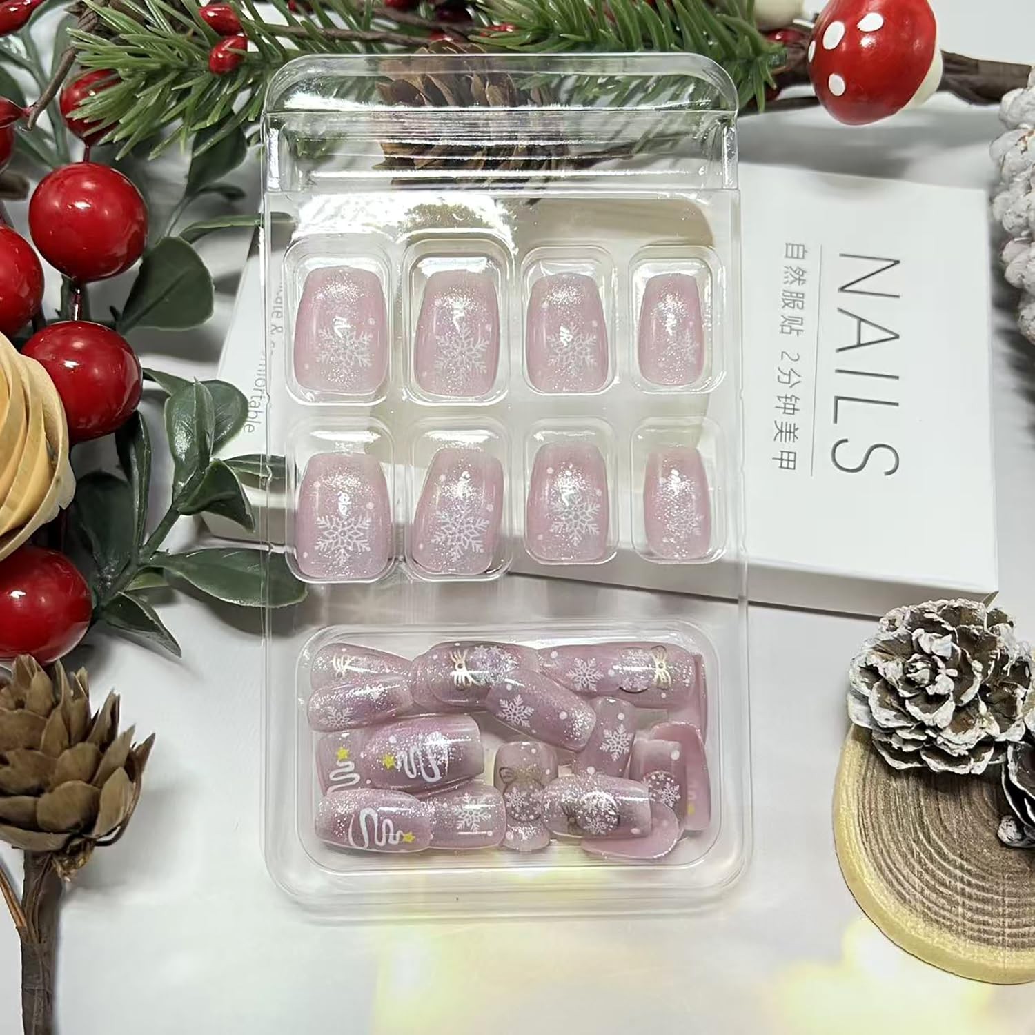 Christmas Press on Nails Short Square Fake Nails with Snowflake Christmas Tre…