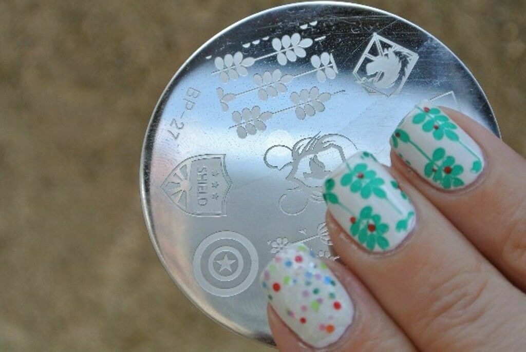 Nail Art Stamping Template Badge Theme Image Plate Stamper Scraper Kit BP 27