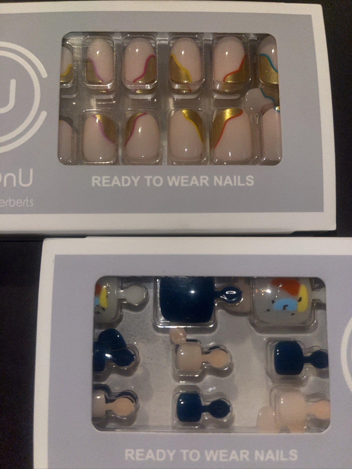 CliqOnU Glue On Nail Set Golden Sunday & Toe Nails Navy Blue Pink PETA Approved
