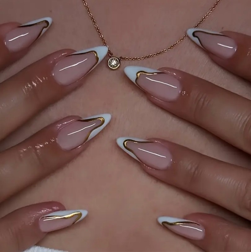 Elegant white and gold press on nails