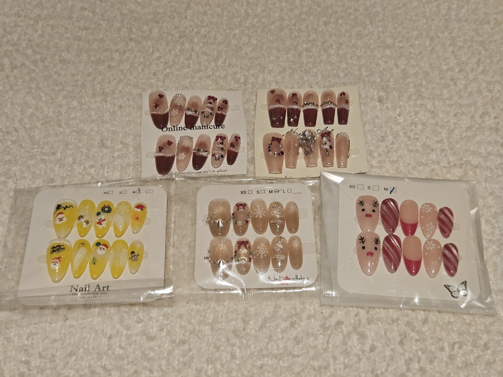 Press on Nails Christmas themed Medium size; 5 Sets