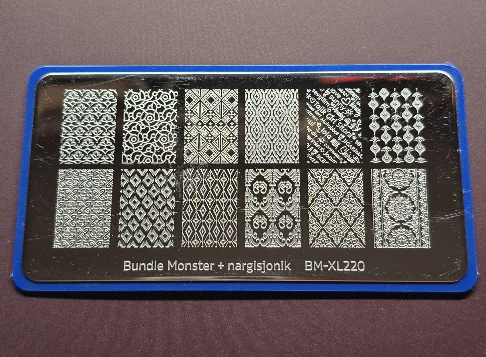 BM-XL220 Bundle Monster + Nargisjonic Maniology Art Collab Nail Stamp Plate HTF