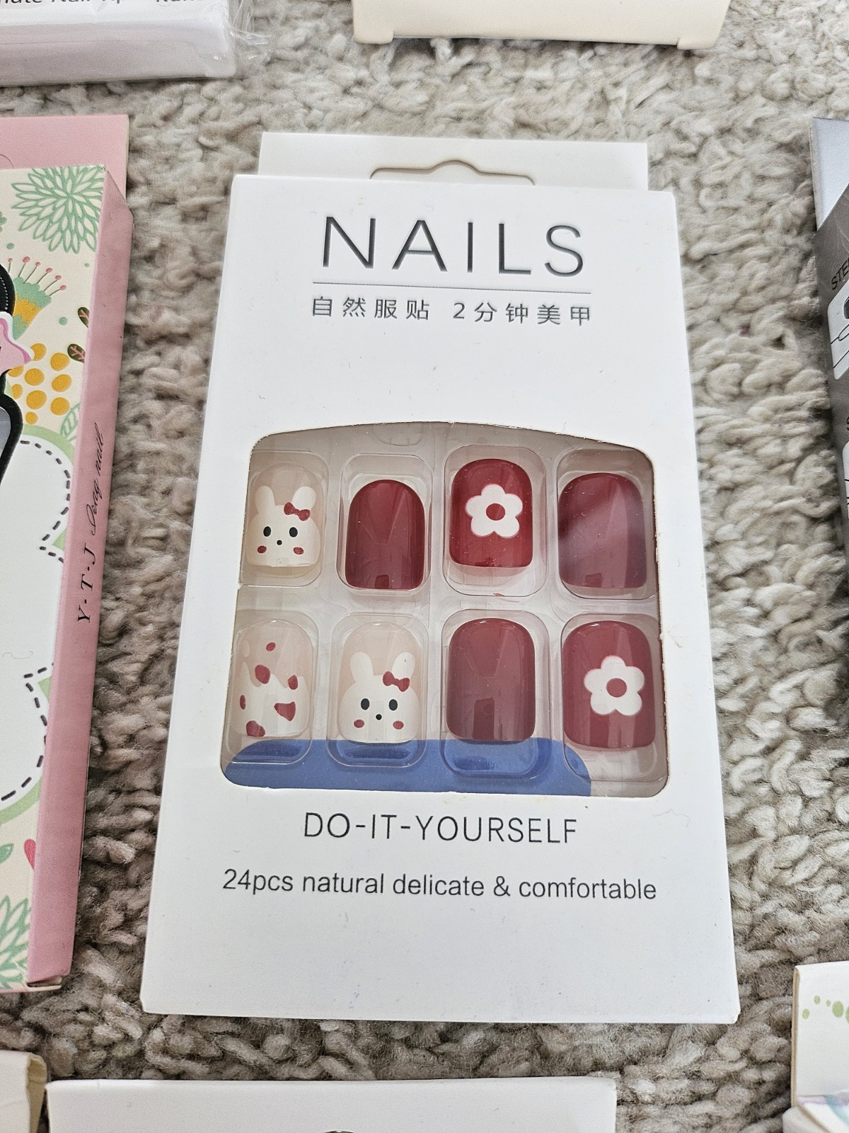 Lot Of 22 False Nail Sets (21 hands, 1 toes)