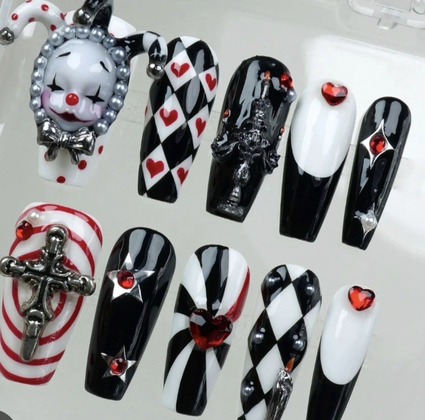 Size Large 10 pc. Harlequin Haunt 3D Press on nails red black white