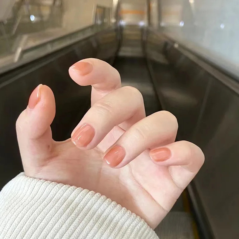 24Pcs Simple Square Head Fake Nail with Nude Design White Gradient French Press