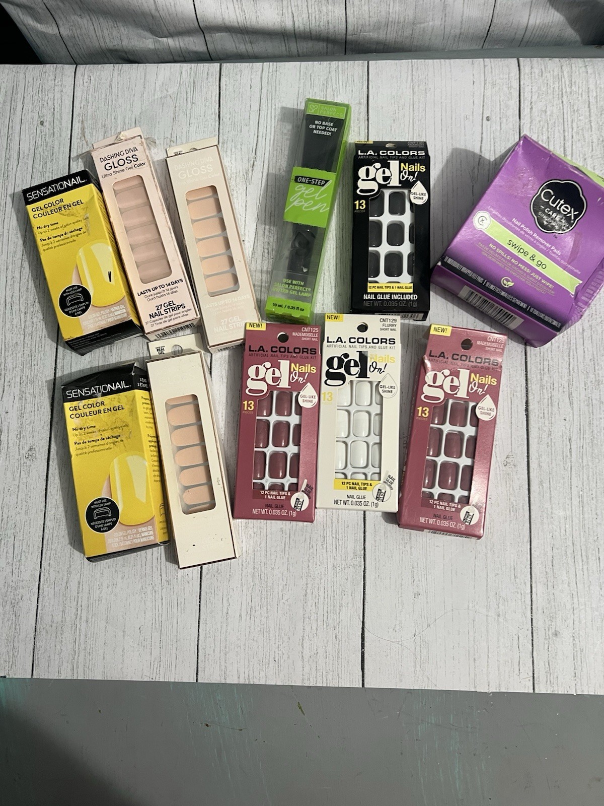 Nail Care & Press-On Bundle – 10pc Mixed Lot (Strips, Gel Sets, Remover, Wipes)