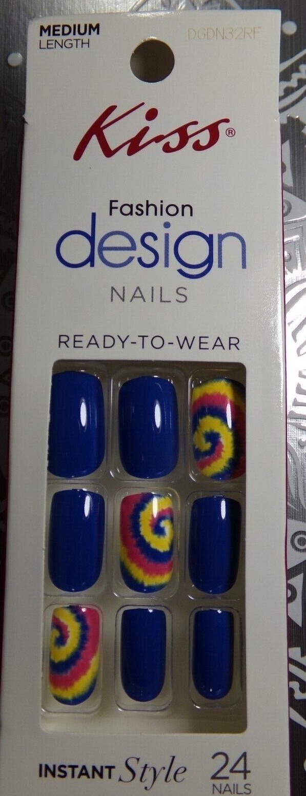 Kiss Shiny Blue Swirl Artificial Glue On Nail Medium