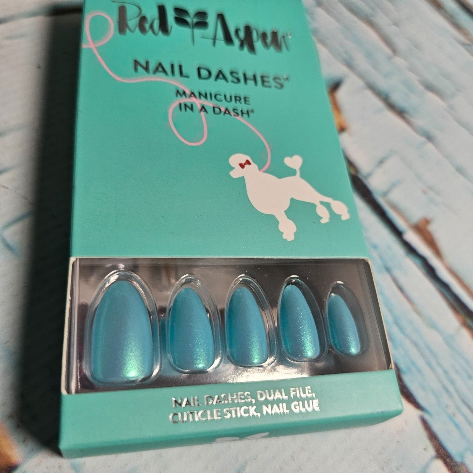 Red Aspen Doris’s Teal Poodle Skirt Medium Almond Nail Dashes Press On Nails