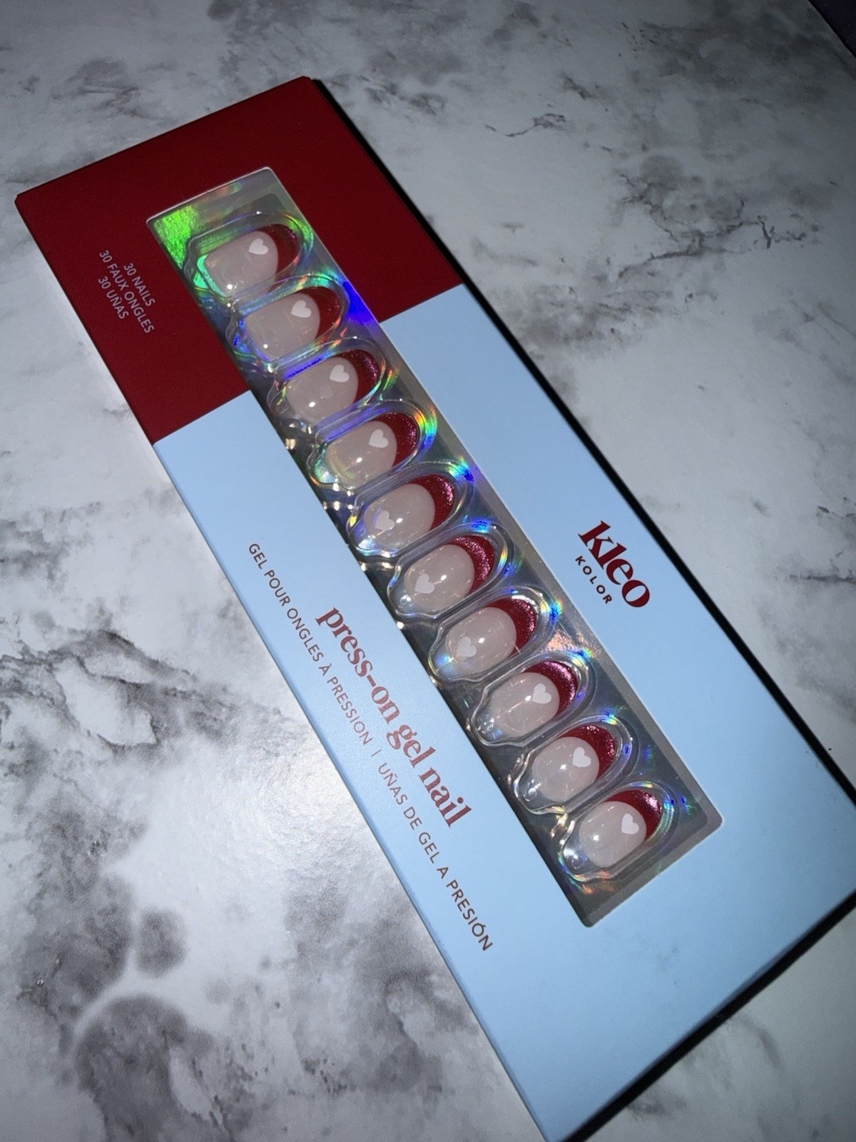 New Kleo Kolor Press-On Gel Nails – Short Round Bisou Red French Hearts