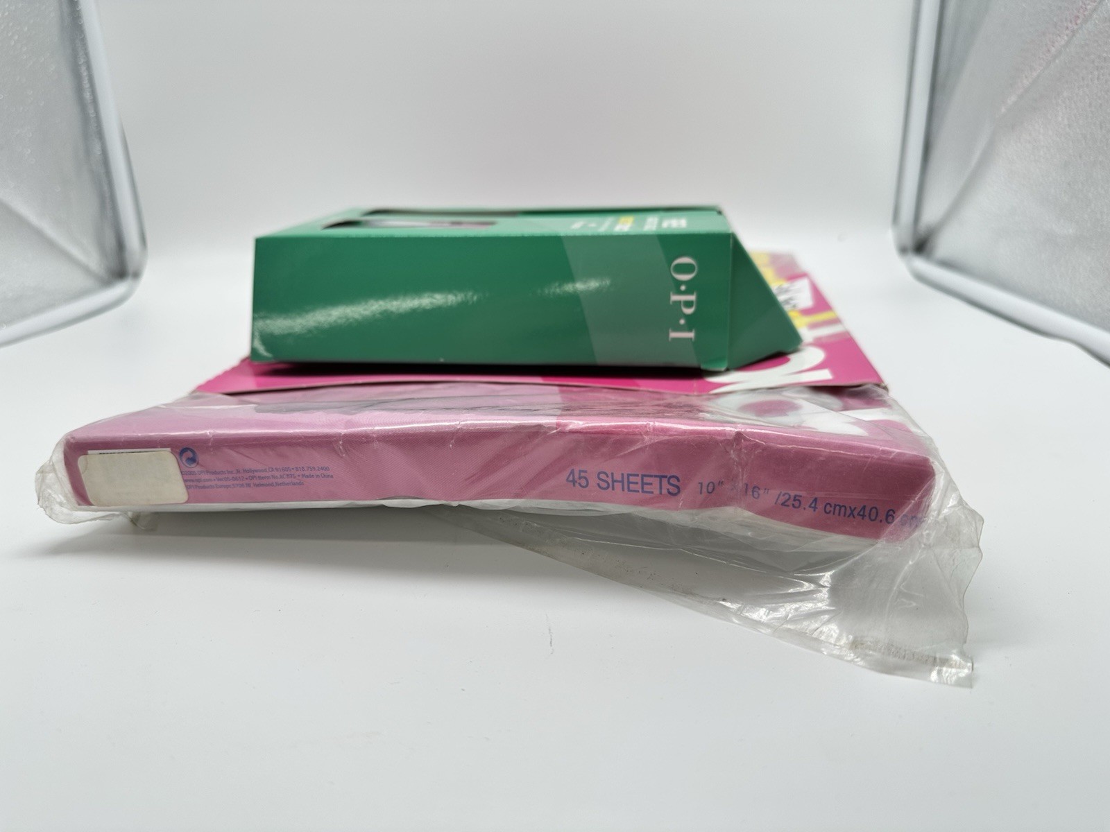 Lot of 3 – OPI Expert Touch Lint Free Table Towels & Nail Wipes + Nail Cleanser