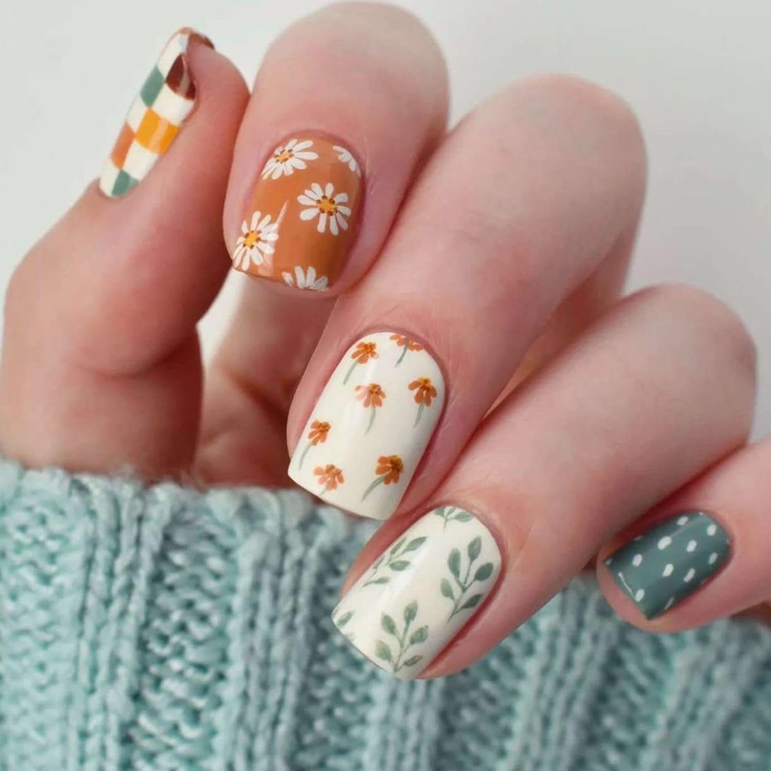 Square Press On Nails Fake Nails Flower Leaf With Plaid Flower CTH40 Short