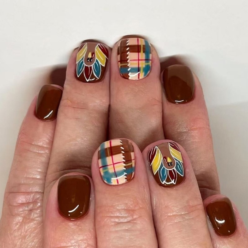Short SquarePress On Nail Turkey Patterned ABS Crafted Effortless Style Upgrade