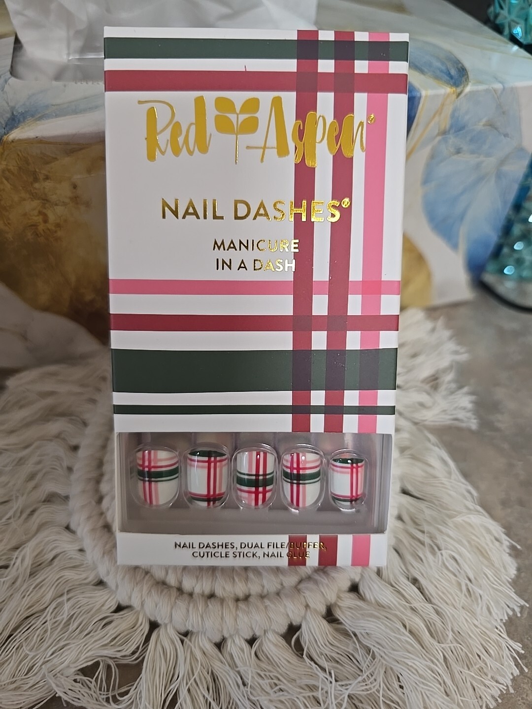Red Aspen Press On Christmas Short Square Plaid Retro Ria ❤️