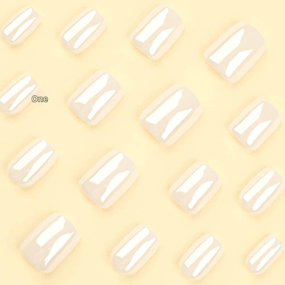 White Short Square Press On Nails Removable Fake Nails for Natural Look 24pcs