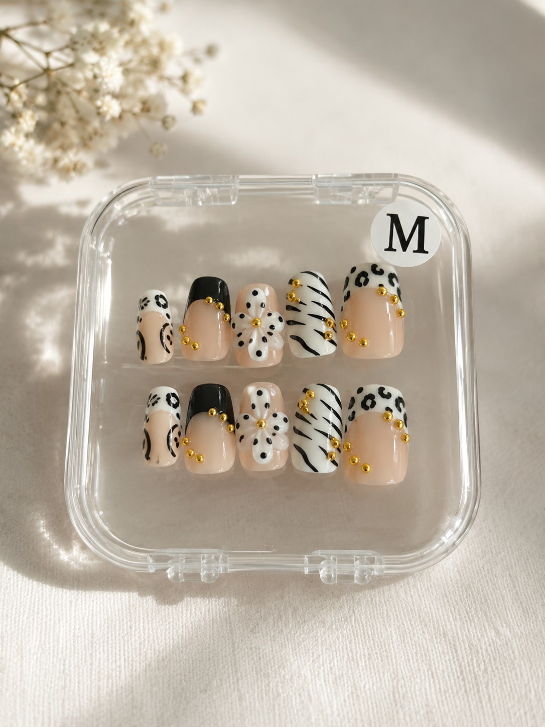 Luxury Handcrafted Press-on Nails Medium Set. 10 Nails. New In Box