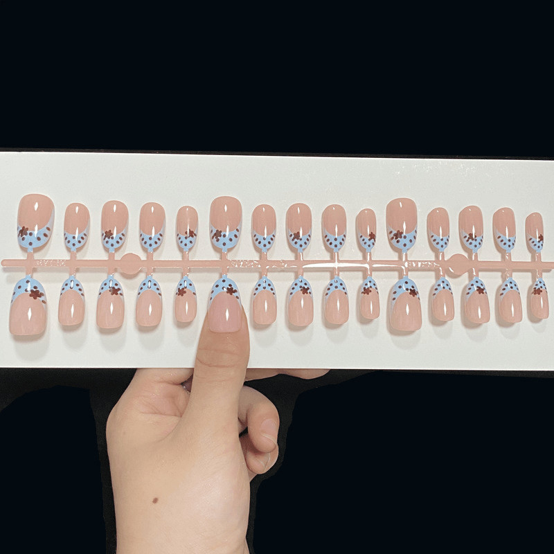 60Pcs-Short Oval Nude Light Blue Dot Flower Fake Press on Nails Set