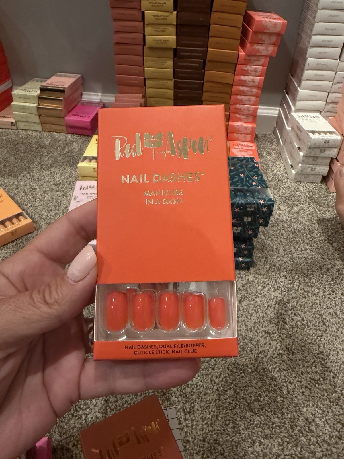 Red Aspen Nail Dashes