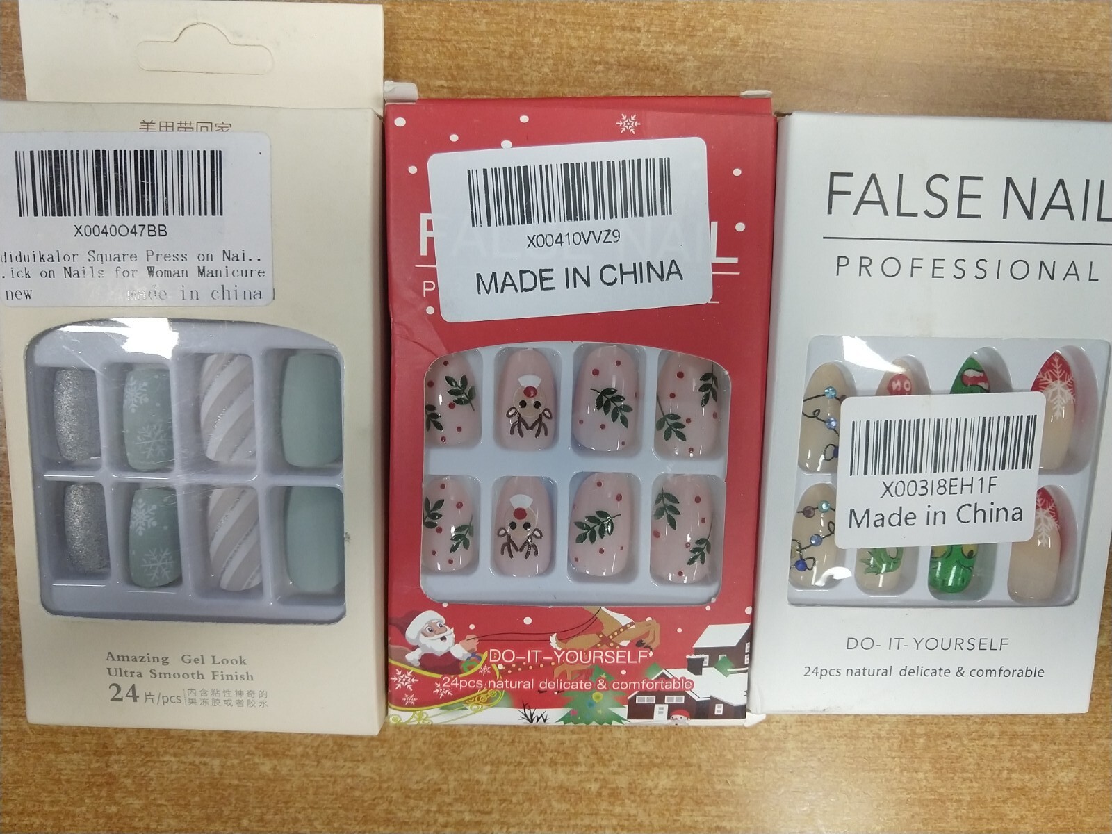 3 Boxes of 24: Holiday Almond/Square/Oval Shaped Press On Nails (13C-1815)
