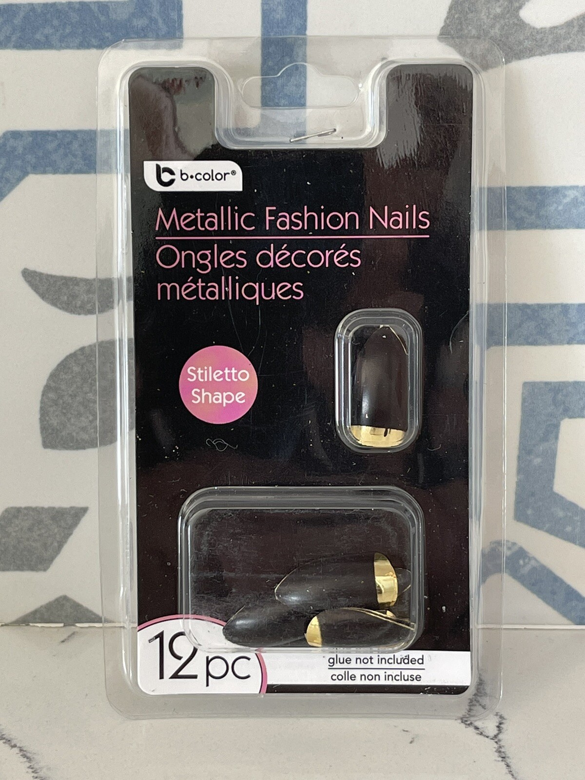 Metallic and Iridescent Fashion Nails Lot Of 7 Stiletto and Oval Shape New! 72pc