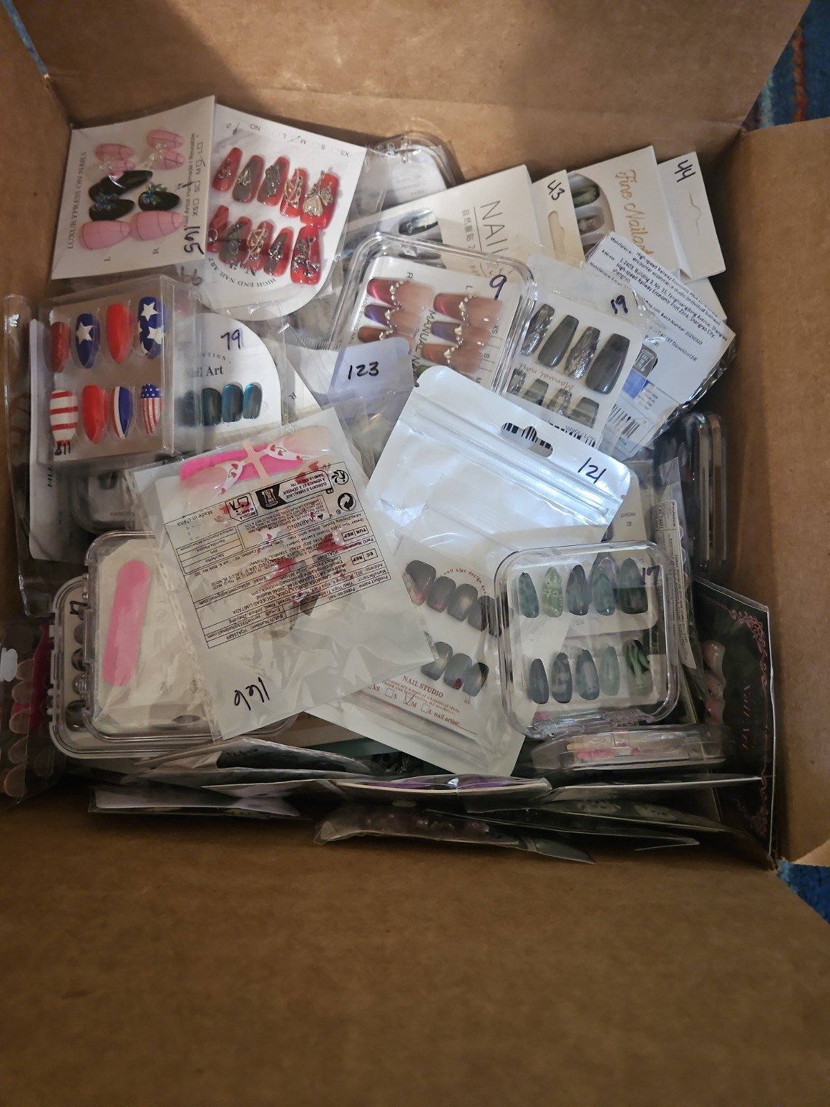 Box Of Press-on Glue-on Nails, Some 24 Count, Most 10 Count Size Medium Over 100