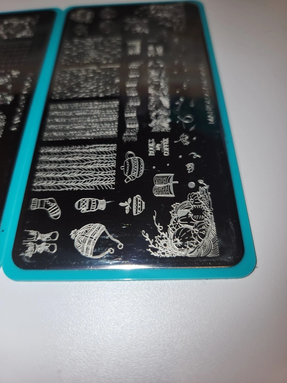 Maniology MXM041 MXM042 Nail Stamping Plates – Cozy Sweater Weather