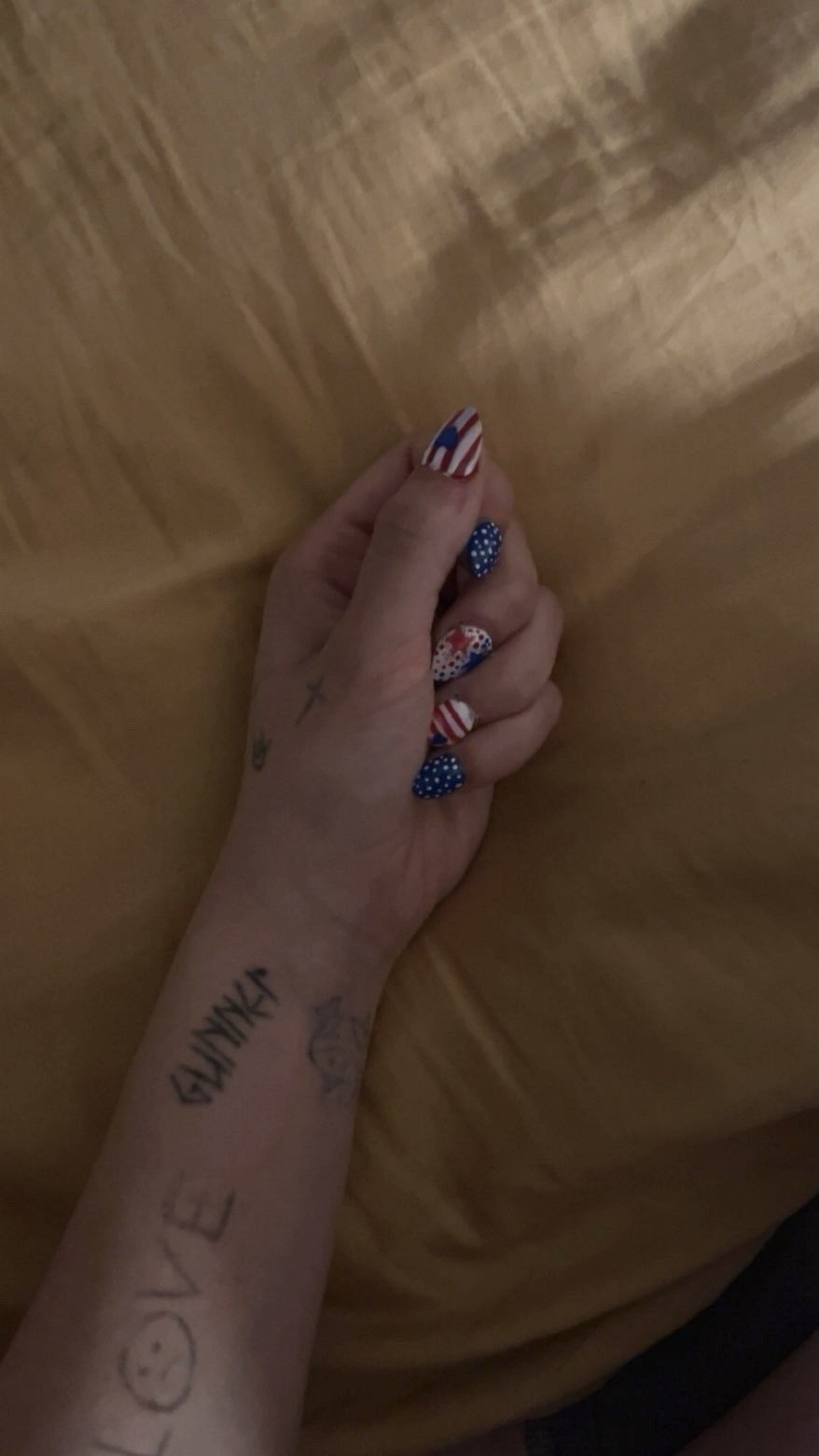 Handmade custom press on nails!