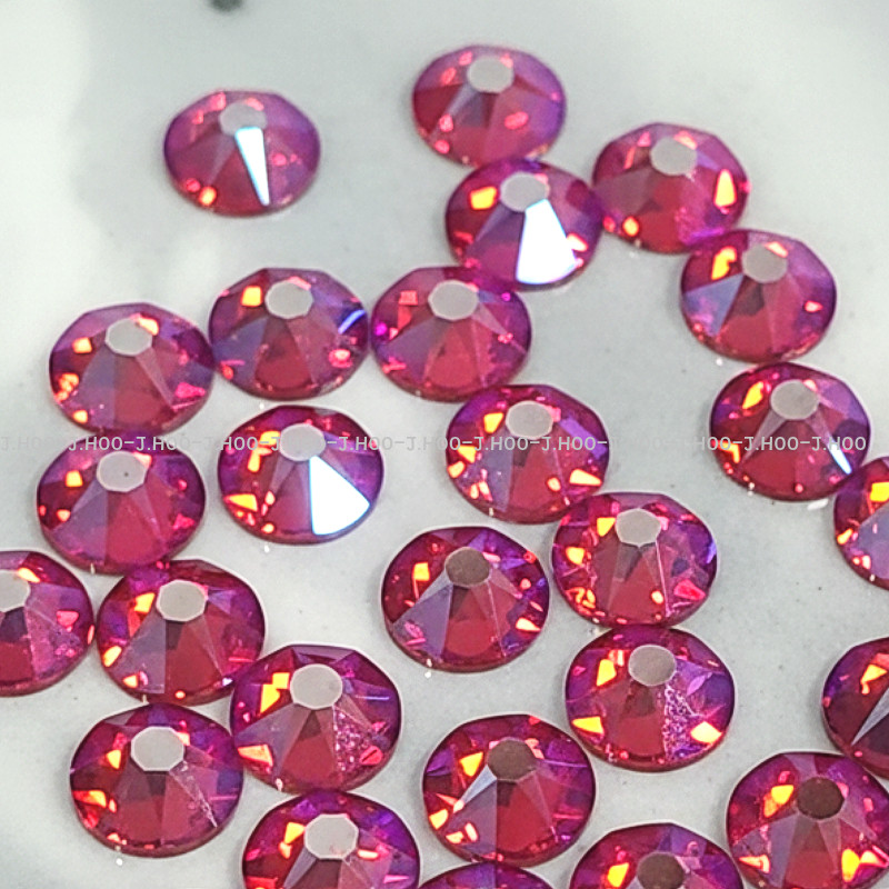 Swarovski 2088 – Flat Back-Light Siam Shimmer F