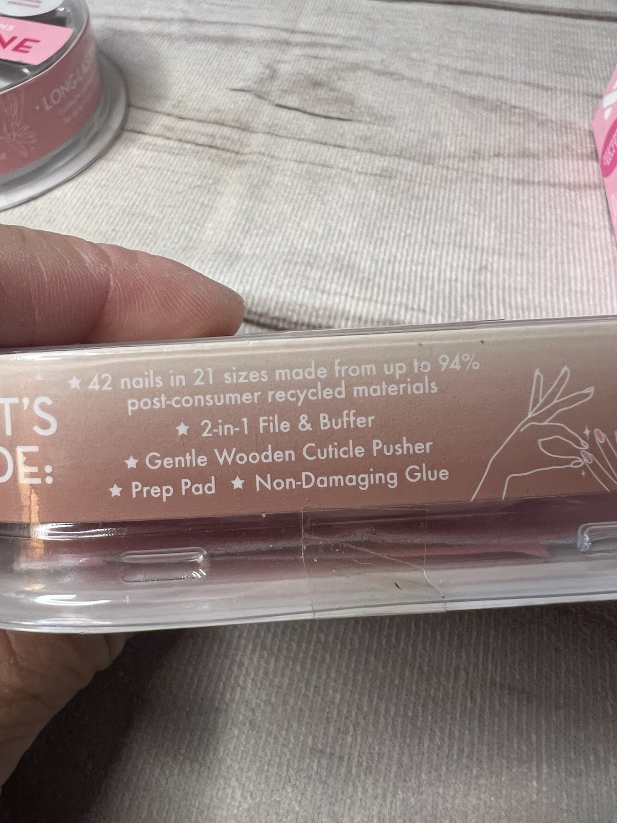 Olive and June Short/Medium Press-On Nails Bundle w/ Cuticle Oil