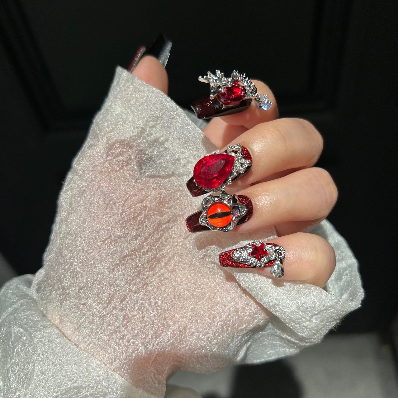 Dark Reaper 2.5 Ladder Dark Rose Handmade Press On Nails Long
