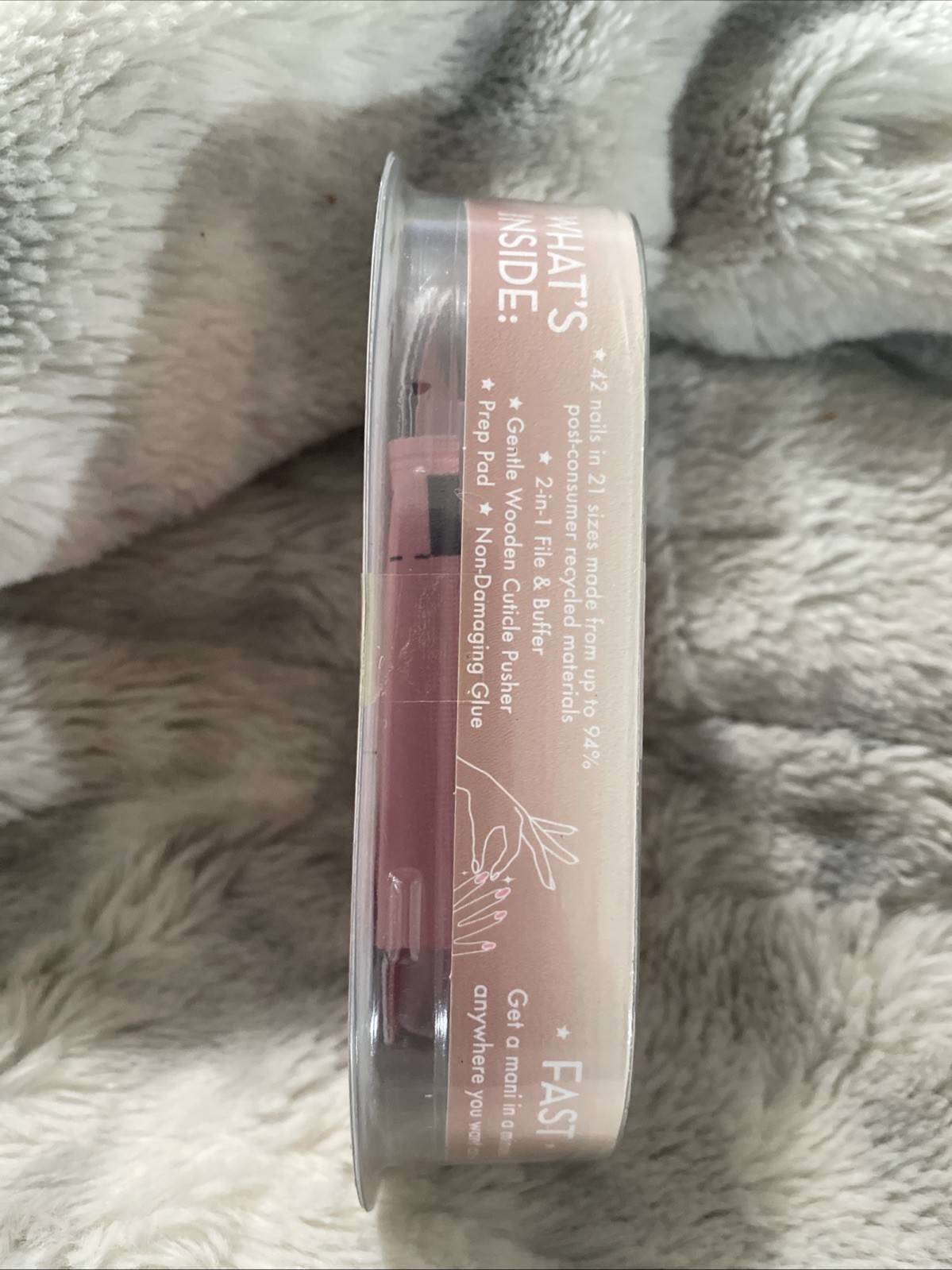 Olive & June Instant Mani Press-On Nails Oval Medium Rose Gradient Shimmer